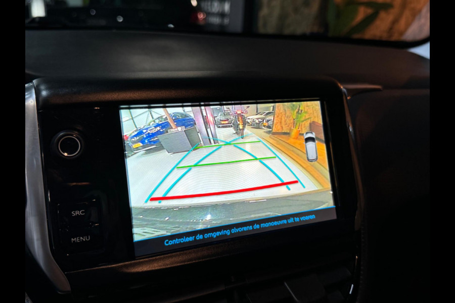 Peugeot 208 1.2 PureTech Allure Garantie Camera PDC Cruise Clima Navi LED Rijklaar