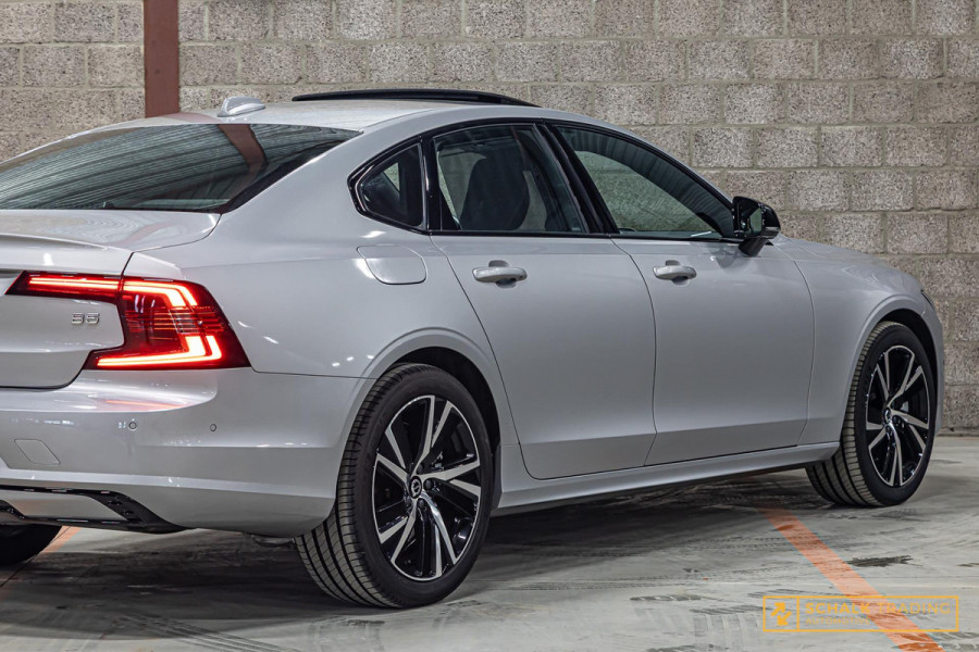 Volvo S90 2.0 B5 Ultimate Bright|NAP|Trek|B&W|360Cam|Acc|HUD