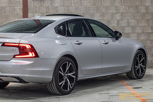 Volvo S90 2.0 B5 Ultimate Bright|NAP|Trek|B&W|360Cam|Acc|HUD