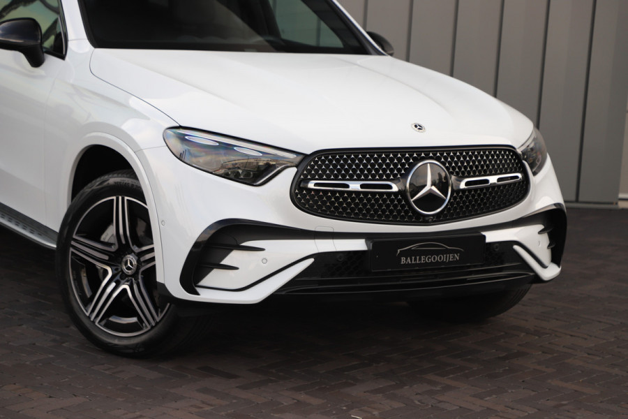 Mercedes-Benz GLC 300e AMG 4-Matic | 313PK | Massage | Pano | Burmester | Digital-light | Sfeerverlichting | Distronic | Stoelkoeling | Air-balanc