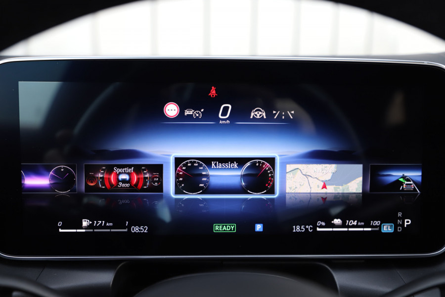 Mercedes-Benz GLC 300e AMG 4-Matic | 313PK | Massage | Pano | Burmester | Digital-light | Sfeerverlichting | Distronic | Stoelkoeling | Air-balanc