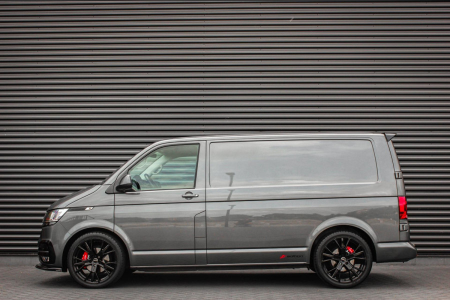 Volkswagen Transporter 2.0 TDI L1H1 150PK JB- EDITION DSG / PDC / VERLAGINGSVEREN / LEDEREN BEKLEDING / FULL / APPLE CARPLAY /NAVI