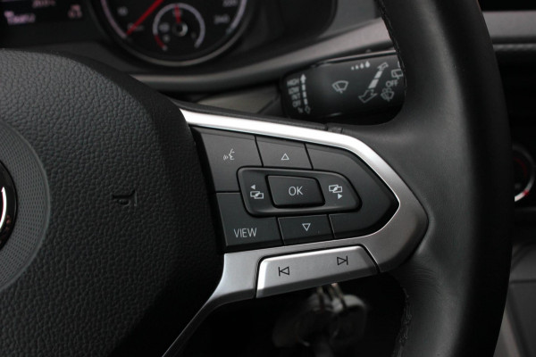 Volkswagen Transporter 2.0 TDI L1H1 150PK JB- EDITION DSG / PDC / VERLAGINGSVEREN / LEDEREN BEKLEDING / FULL / APPLE CARPLAY /NAVI