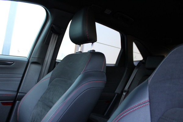 Ford Kuga 2.5 PHEV ST-Line X | Trekhaak | Navigatie | BLIS | Camera | B&O