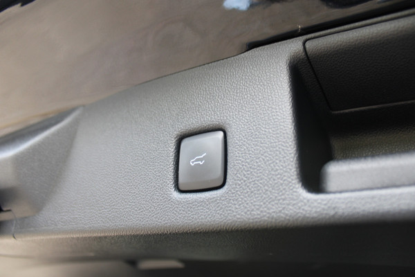 Ford Kuga 2.5 PHEV ST-Line X | Trekhaak | Navigatie | BLIS | Camera | B&O
