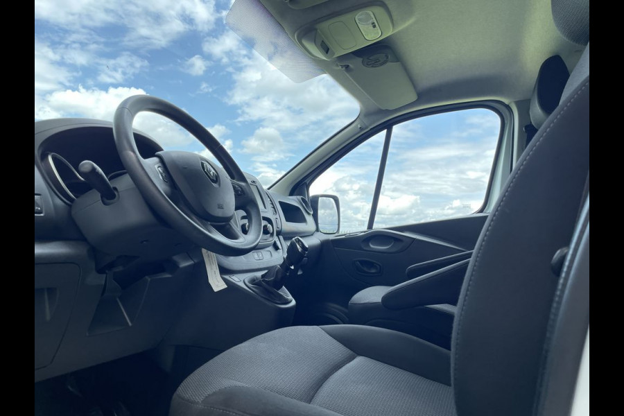 Renault Trafic 2.0 dCi 120pk E6 Comfort Lease €264 p/m Airco, Navi, PDC, Trekhaak, Imperiaal, Cruise controle, onderhoudshistorie aanwezig