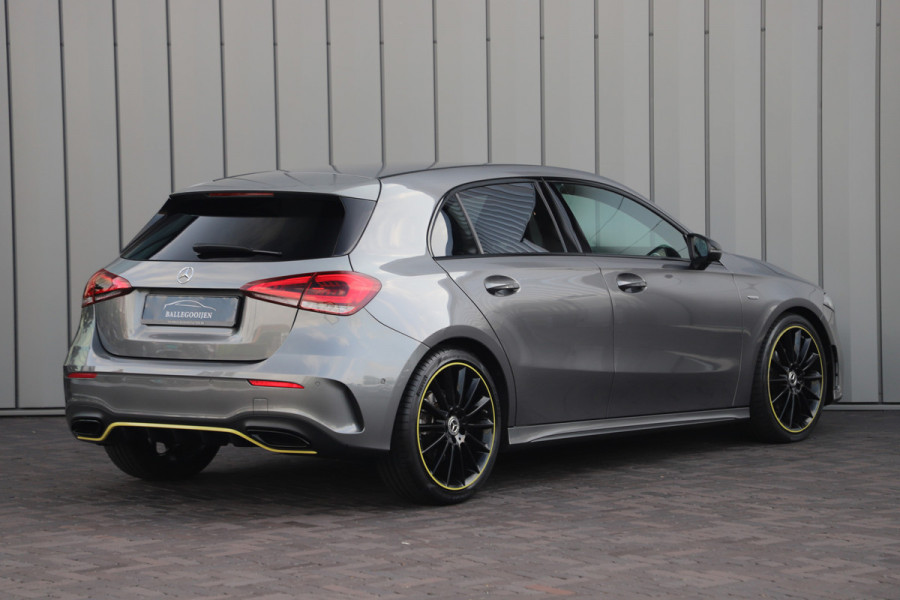 Mercedes-Benz A-Klasse 200 AMG Edition 1 | 163PK | Sfeerverlichting | Led | Widescreen | Stoelverwarming | Pdc | Cruise-control | 2018.
