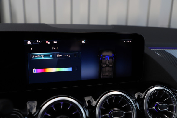 Mercedes-Benz GLA 250e AMG Aut8 | 218PK | Pano | Memory | Burmester | Keyles-go | Sfeerverlichting | Distronic | Multibeam | Stoelverw. | 2024.