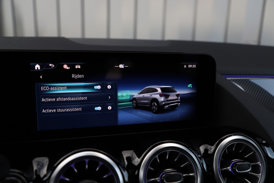 Mercedes-Benz GLA 250e AMG Aut8 | 218PK | Pano | Memory | Burmester | Keyles-go | Sfeerverlichting | Distronic | Multibeam | Stoelverw. | 2024.
