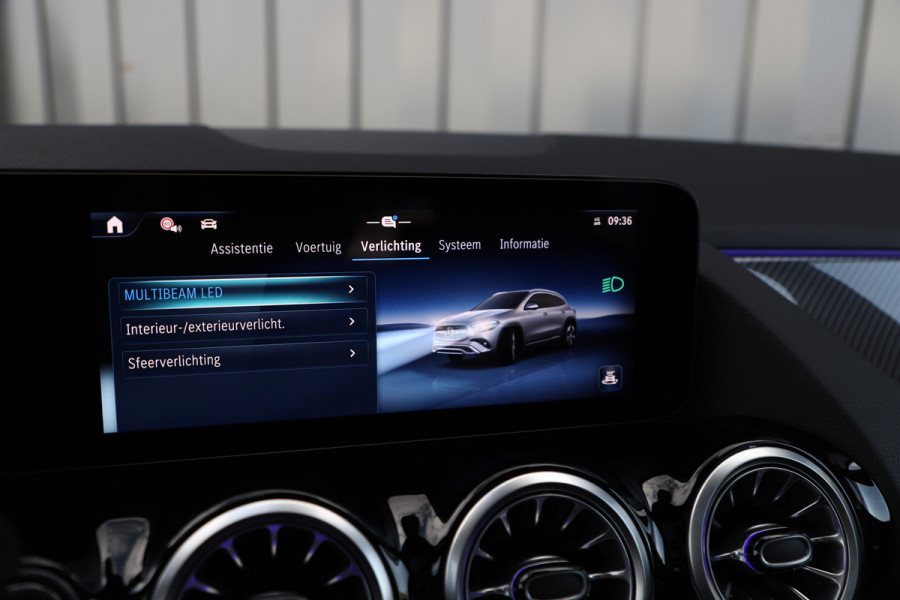 Mercedes-Benz GLA 250e AMG Aut8 | 218PK | Pano | Memory | Burmester | Keyles-go | Sfeerverlichting | Distronic | Multibeam | Stoelverw. | 2024.