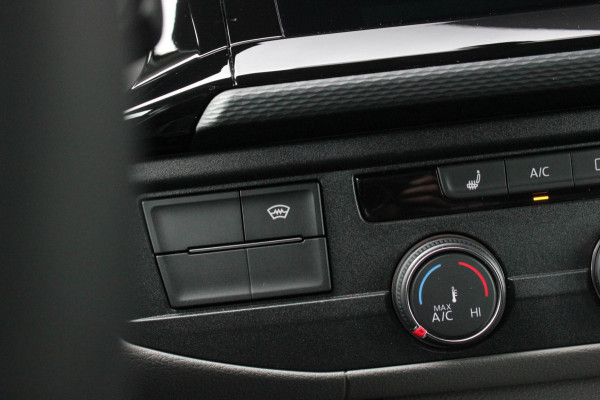 Volkswagen Transporter 2.0 TDI L2H1 150PK BULLI FULL BLACK / JB- EDITION / 2X SCHUIFDEUR / VERLAGINGSVEREN / DUBBEL CABINE / FULL