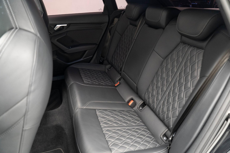 Audi A3 Sportback 30 TFSI edition one |3xS-Line|Pano|Leder|Matrix|Adaptive|