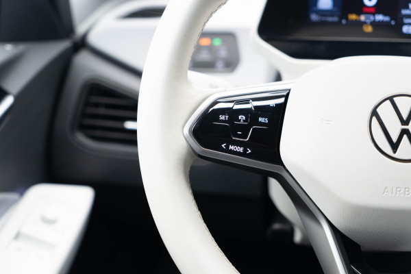 Volkswagen ID.3 First Plus 58 kWh |204PK|Carplay|Adaptive|Camera|