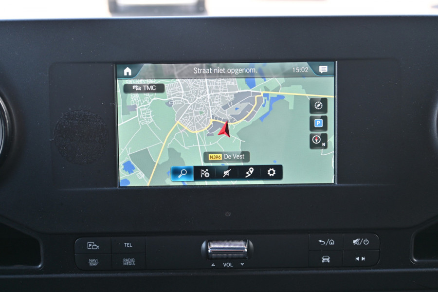 Mercedes-Benz Sprinter 317 CDI L2H2 MBUX met navigatie en camera met parkeersensoren