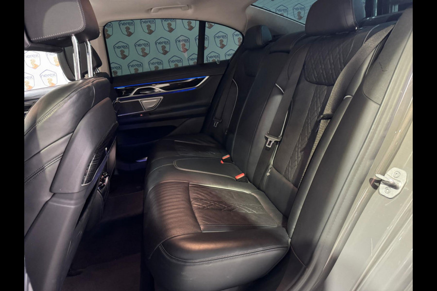 BMW 7 Serie 745e High Executive | Chrome delete | Pano | H&K | Softclose | Stoelverkoeling