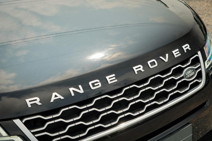 Land Rover Range Rover Evoque 2.0 P200 AWD R-Dynamic HSE / Pano / Memory / Camera