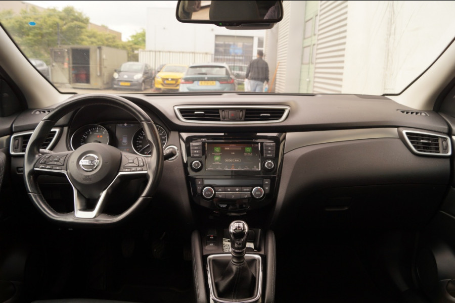 Nissan QASHQAI 1.3 DIG-T Bussines Edition -LEER-PANO-ECC-TREKHAAK-