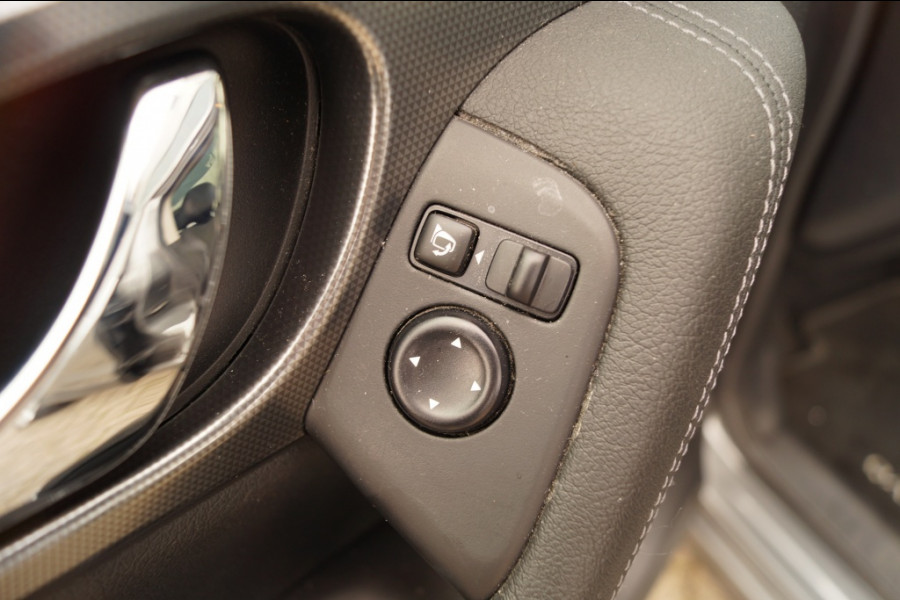 Nissan QASHQAI 1.3 DIG-T Bussines Edition -LEER-PANO-ECC-TREKHAAK-