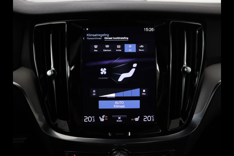 Volvo V60 2.0 T6 Recharge AWD R Design | Panoramadak | Trekhaak | Stoel & stuurverwarming | Carplay | Navigatie | Full LED