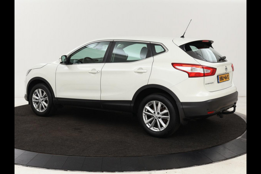 Nissan QASHQAI 1.2 Acenta | Stoelverwarming | Trekhaak | Camera | Navigatie | Climate control | Cruise control | Bluetooth