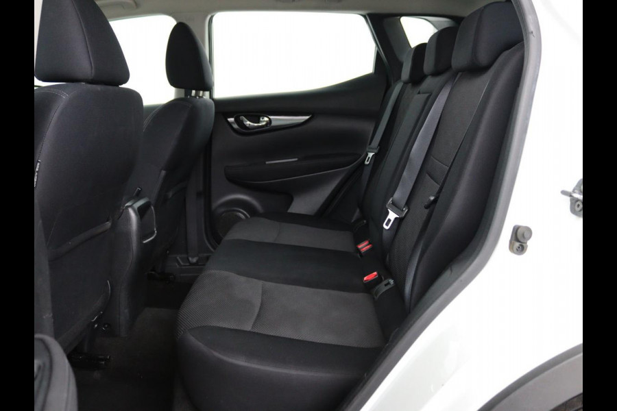 Nissan QASHQAI 1.2 Acenta | Stoelverwarming | Trekhaak | Camera | Navigatie | Climate control | Cruise control | Bluetooth