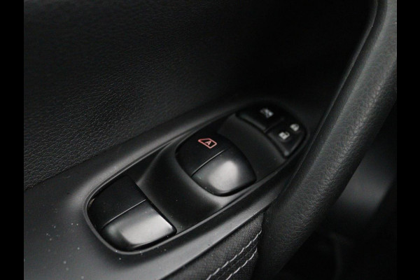 Nissan QASHQAI 1.2 Acenta | Stoelverwarming | Trekhaak | Camera | Navigatie | Climate control | Cruise control | Bluetooth