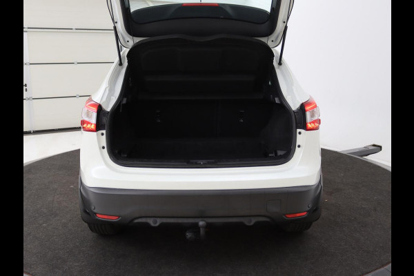 Nissan QASHQAI 1.2 Acenta | Stoelverwarming | Trekhaak | Camera | Navigatie | Climate control | Cruise control | Bluetooth