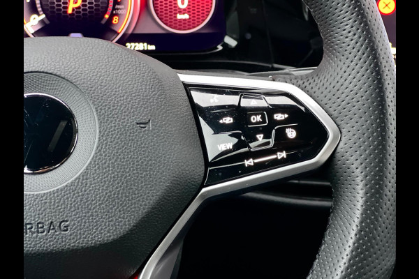 Volkswagen Golf 2.0 TSI GTI Pano/H&K/HuD/Matrix