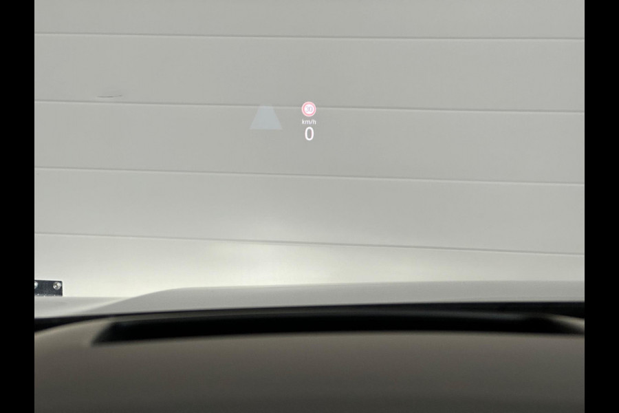 Volkswagen Golf 2.0 TSI GTI Pano/H&K/HuD/Matrix