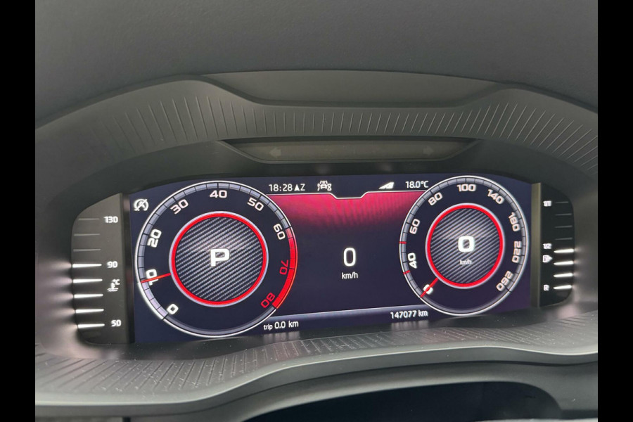 Škoda Kodiaq 1.5 TSI Sportline Automaat | Trekhaak uitklapbaar | Navigatiesysteem | Stoelverwarming | Stuurverwarming | Getint glas | Cruise