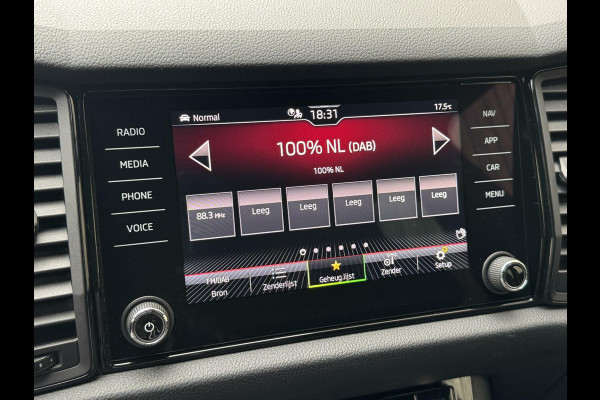 Škoda Kodiaq 1.5 TSI Sportline Automaat | Trekhaak uitklapbaar | Navigatiesysteem | Stoelverwarming | Stuurverwarming | Getint glas | Cruise