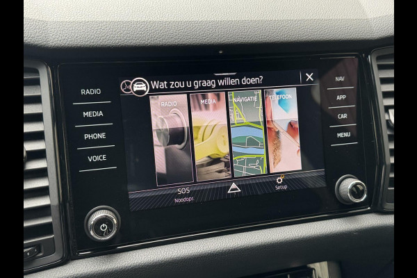 Škoda Kodiaq 1.5 TSI Sportline Automaat | Trekhaak uitklapbaar | Navigatiesysteem | Stoelverwarming | Stuurverwarming | Getint glas | Cruise