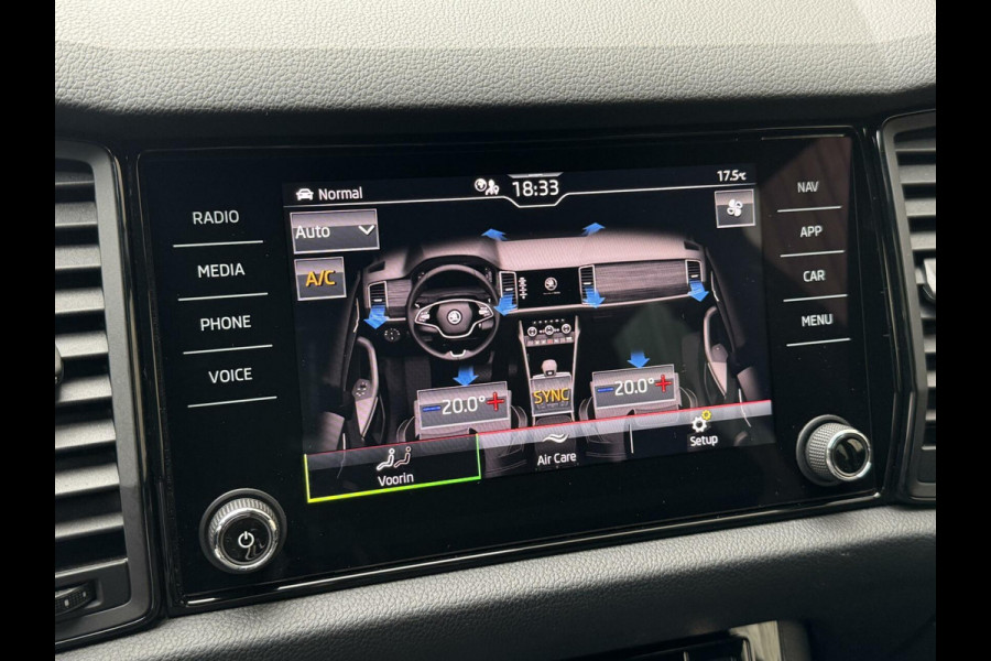 Škoda Kodiaq 1.5 TSI Sportline Automaat | Trekhaak uitklapbaar | Navigatiesysteem | Stoelverwarming | Stuurverwarming | Getint glas | Cruise