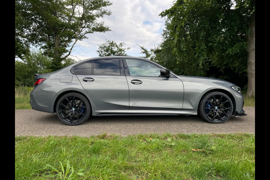 BMW 3-serie 330e M Performance Carbon/Individueel/Laser/Hud/H&K