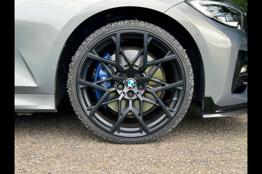 BMW 3-serie 330e M Performance Carbon/Individueel/Laser/Hud/H&K