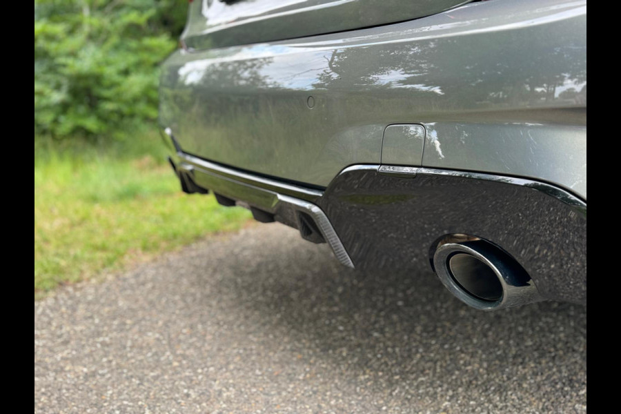 BMW 3-serie 330e M Performance Carbon/Individueel/Laser/Hud/H&K