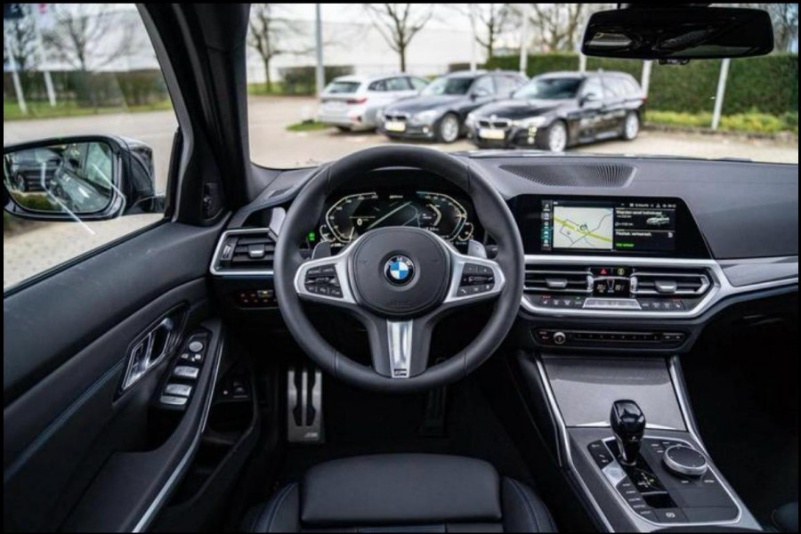 BMW 3-serie 330e M Performance Carbon/Individueel/Laser/Hud/H&K