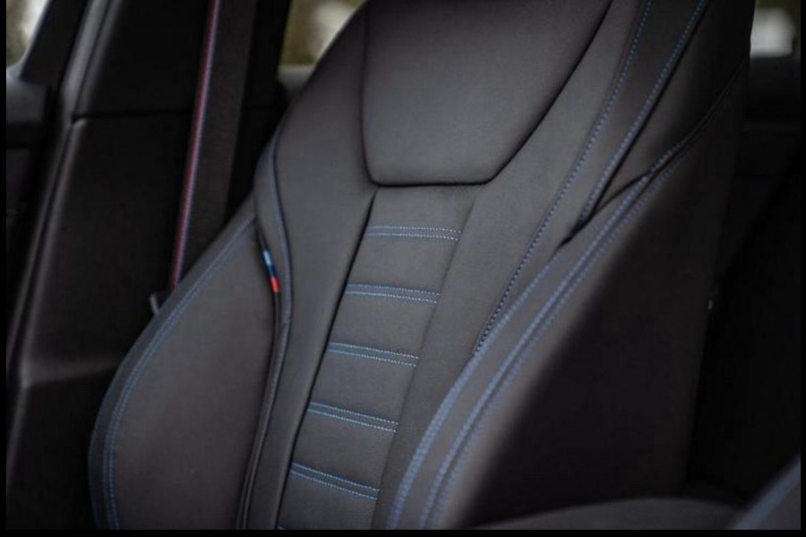 BMW 3-serie 330e M Performance Carbon/Individueel/Laser/Hud/H&K