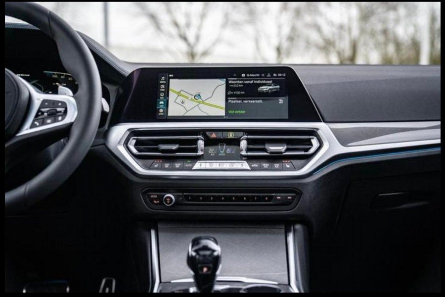 BMW 3-serie 330e M Performance Carbon/Individueel/Laser/Hud/H&K