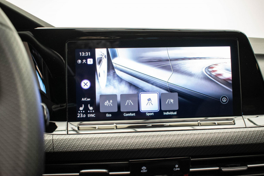 Volkswagen Golf 1.5 eTSI R-Line Business |3x R-Line|Pano|Ambient|VOLL|