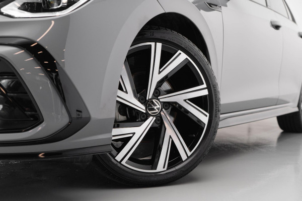 Volkswagen Golf 1.5 eTSI R-Line Business |3x R-Line|Pano|Ambient|VOLL|