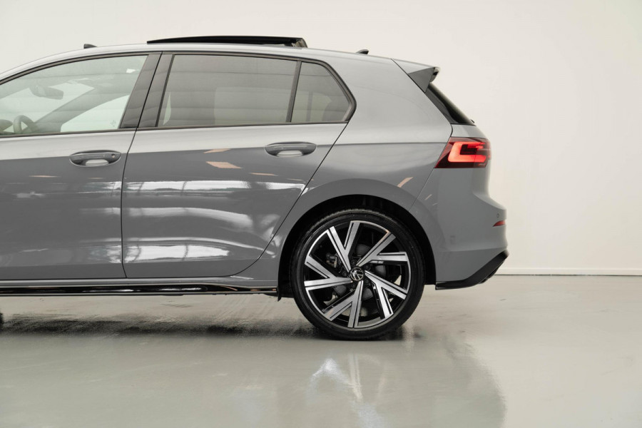 Volkswagen Golf 1.5 eTSI R-Line Business |3x R-Line|Pano|Ambient|VOLL|