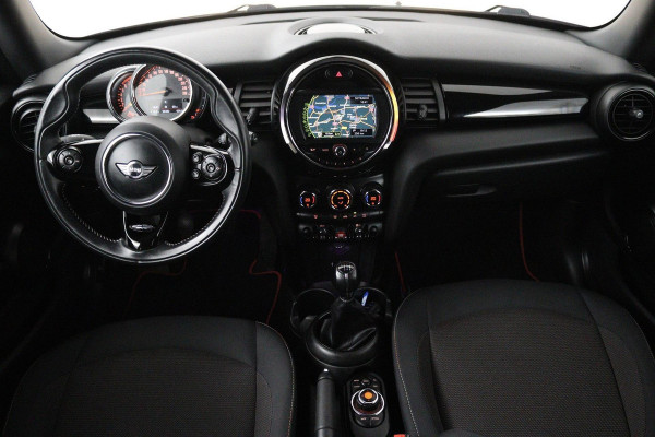 MINI Mini 1.5 Cooper Pepper Business (NAVIGATIE, CLIMA, STUURBEDIENING, MULTIMEDIA)