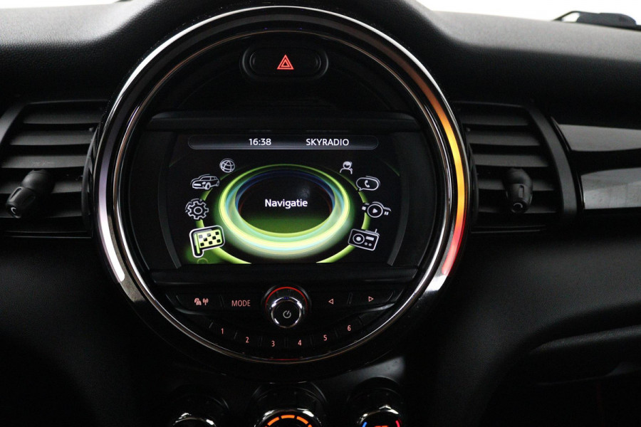 MINI Mini 1.5 Cooper Pepper Business (NAVIGATIE, CLIMA, STUURBEDIENING, MULTIMEDIA)