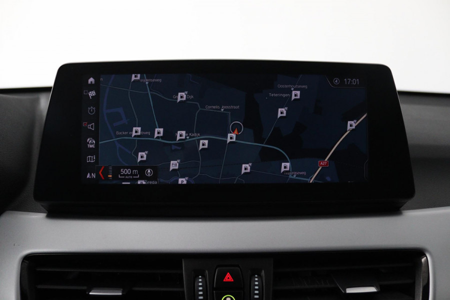 BMW X1 SDrive18i Executive Edition Automaat (NAVIGATIE, STOELVERWARMING, LED, PDC, 1e EIGENAAR, GOED ONDERHOUDEN)