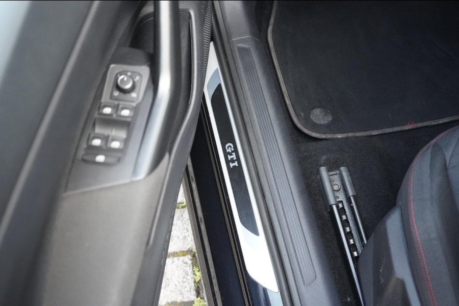 Volkswagen Polo 2.0 TSI GTI | PANO | ACC | VIRTUAL COCKPIT