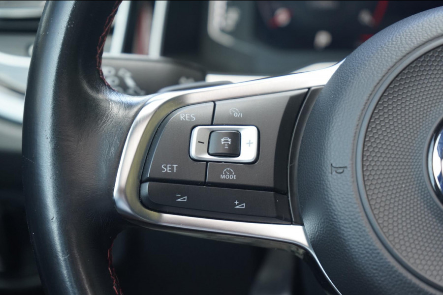 Volkswagen Polo 2.0 TSI GTI | PANO | ACC | VIRTUAL COCKPIT