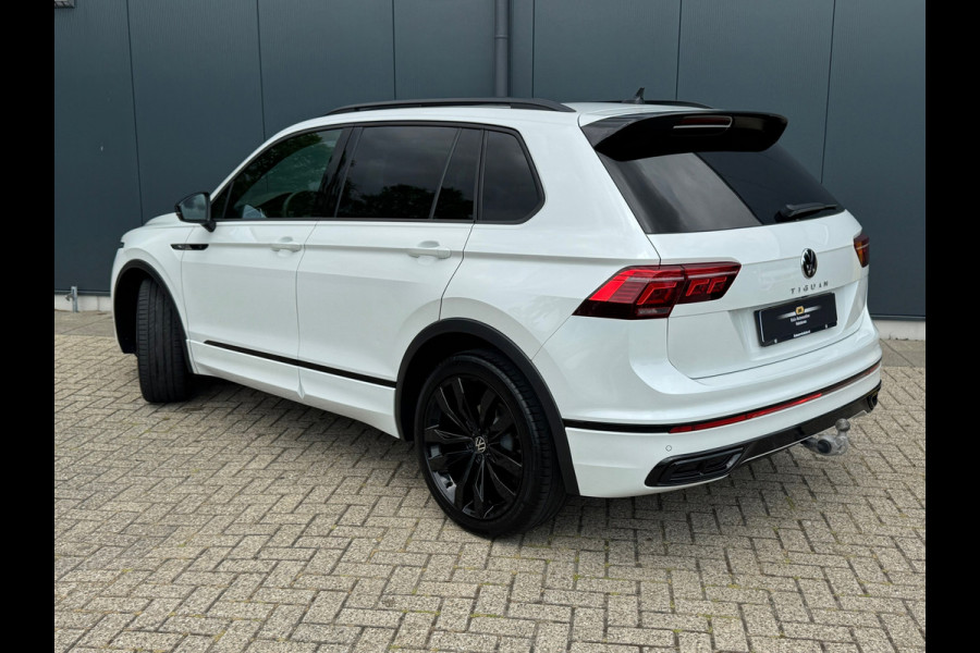 Volkswagen Tiguan 1.5 TSI * R-Line * Panorama * Visueel Cockpit * Trekhaak *