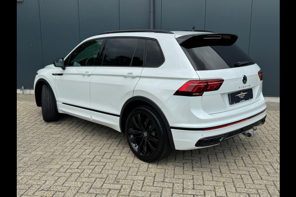 Volkswagen Tiguan 1.5 TSI * R-Line * Panorama * Visueel Cockpit * Trekhaak *