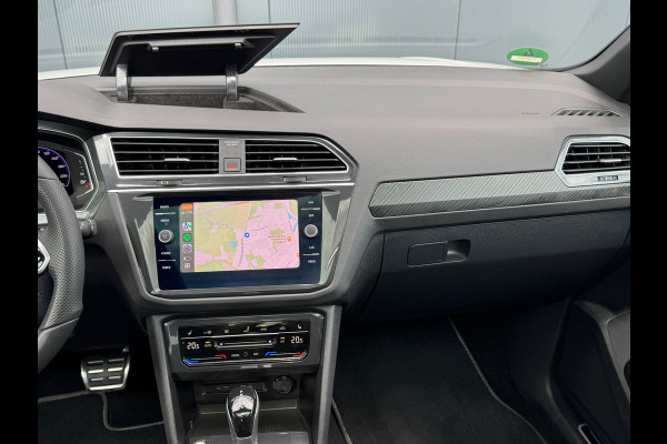 Volkswagen Tiguan 1.5 TSI * R-Line * Panorama * Visueel Cockpit * Trekhaak *